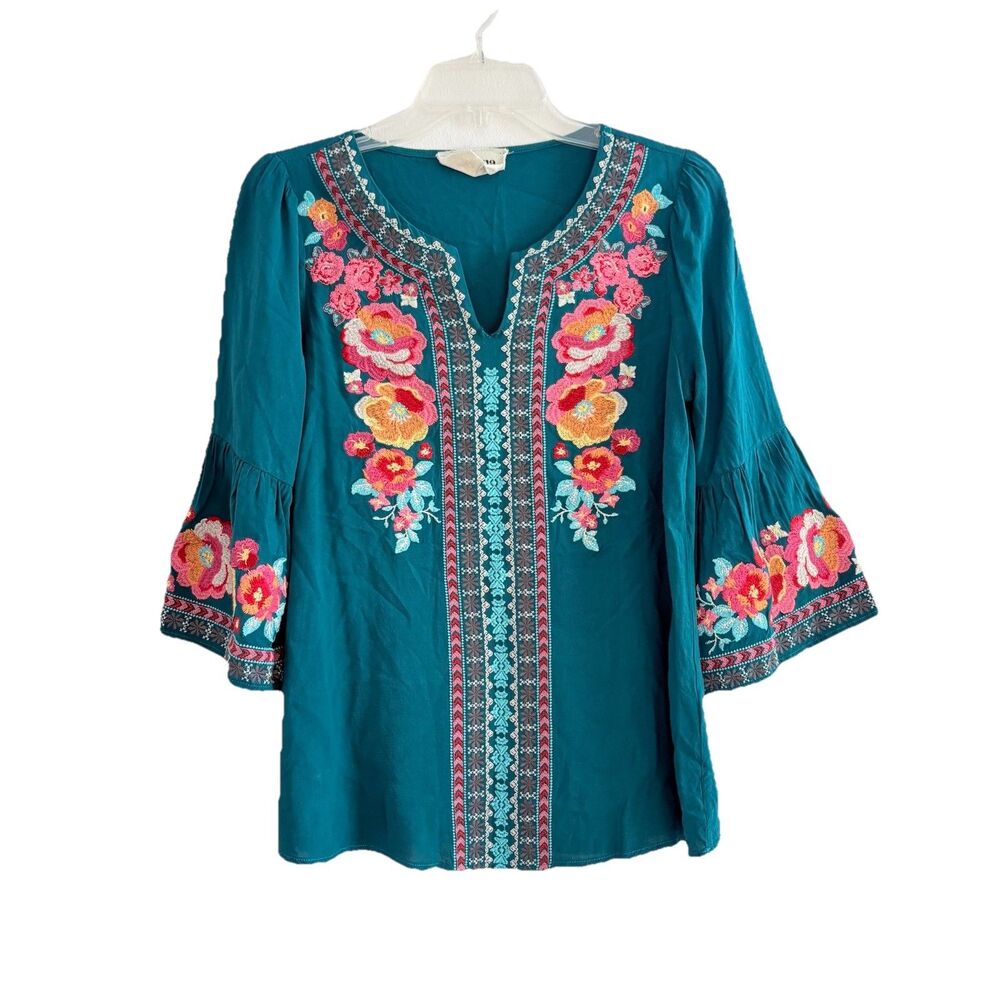 Savanna Jane Top Womens  Green Embroidered Floral V-Neck Casual Blouse Small